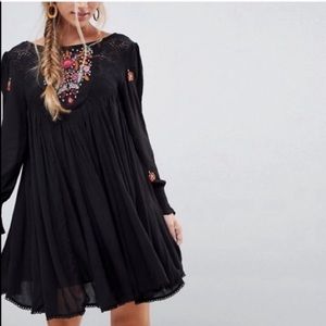 NWT FREE PEOPLE Mohave Embroidered Black Dress Size L
